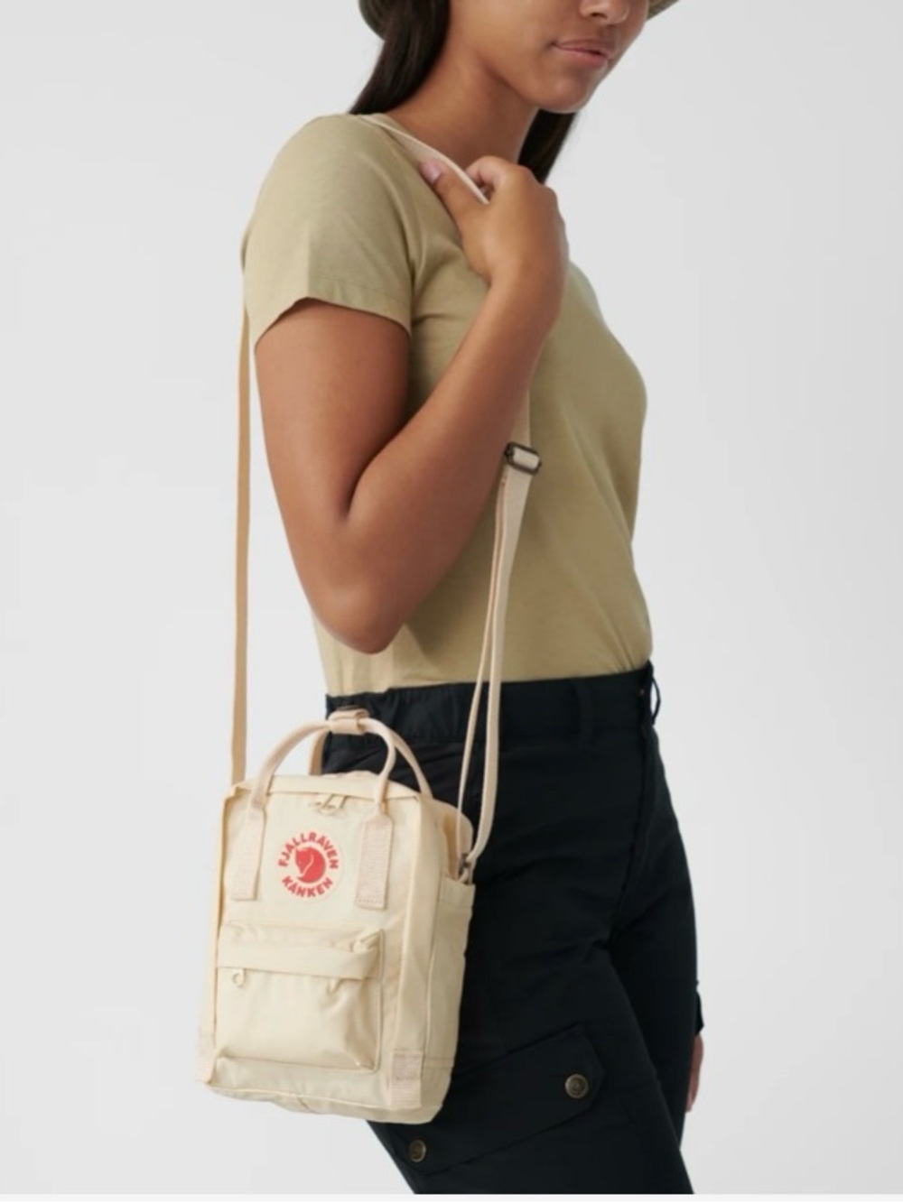 [Like New] Fjallraven Kånken Sling - Light Oak